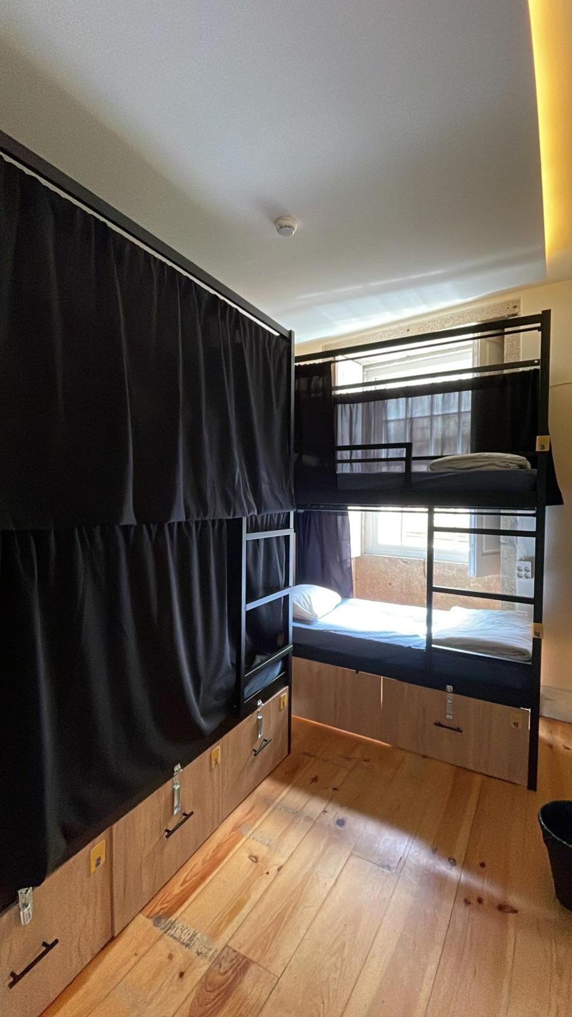 Onefam Ribeira Hostel Πόρτο Εξωτερικό φωτογραφία